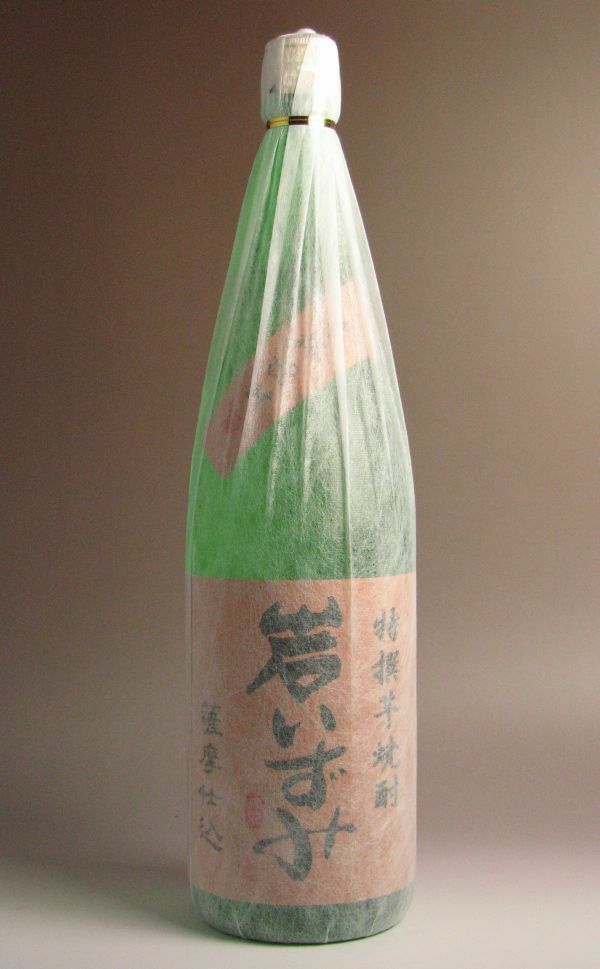 岩いずみ25度1800ml 【白露酒造】《芋焼酎》 ,| 焼酎のひご屋 本店