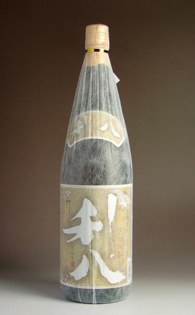 利八ジョイホワイト25度1800ml 【吉永酒造】《芋焼酎》