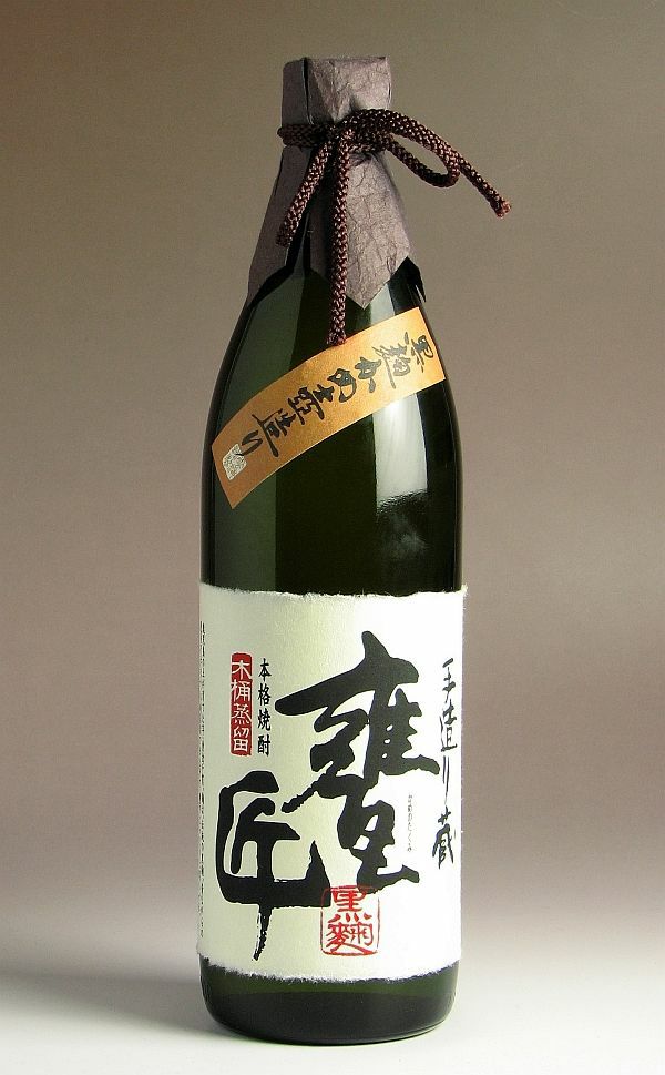 未開封 古洒【亀】いも焼酎 焼酎 岩倉酒造 竹ひしゃく付き 25度 楽天市場】宮崎県西都市:岩倉酒造 月の中 亀 本格芋焼酎 かめ