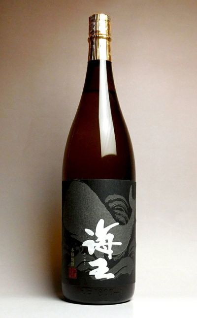 くじらのボトル 25度1800ml 【大海酒造】《芋焼酎》 ,| 焼酎のひご屋 本店