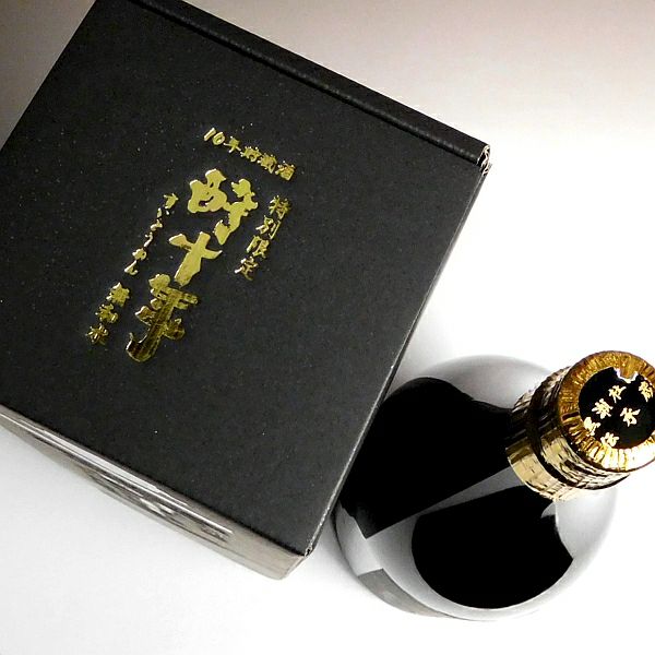0337 未開栓 古酒 鹿児島酒造 焼いも焼酎 さつま自慢 1800ml 25度
