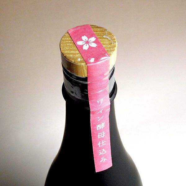 Miyako Zakura 赤ワイン酵母仕込み 25度1800ml